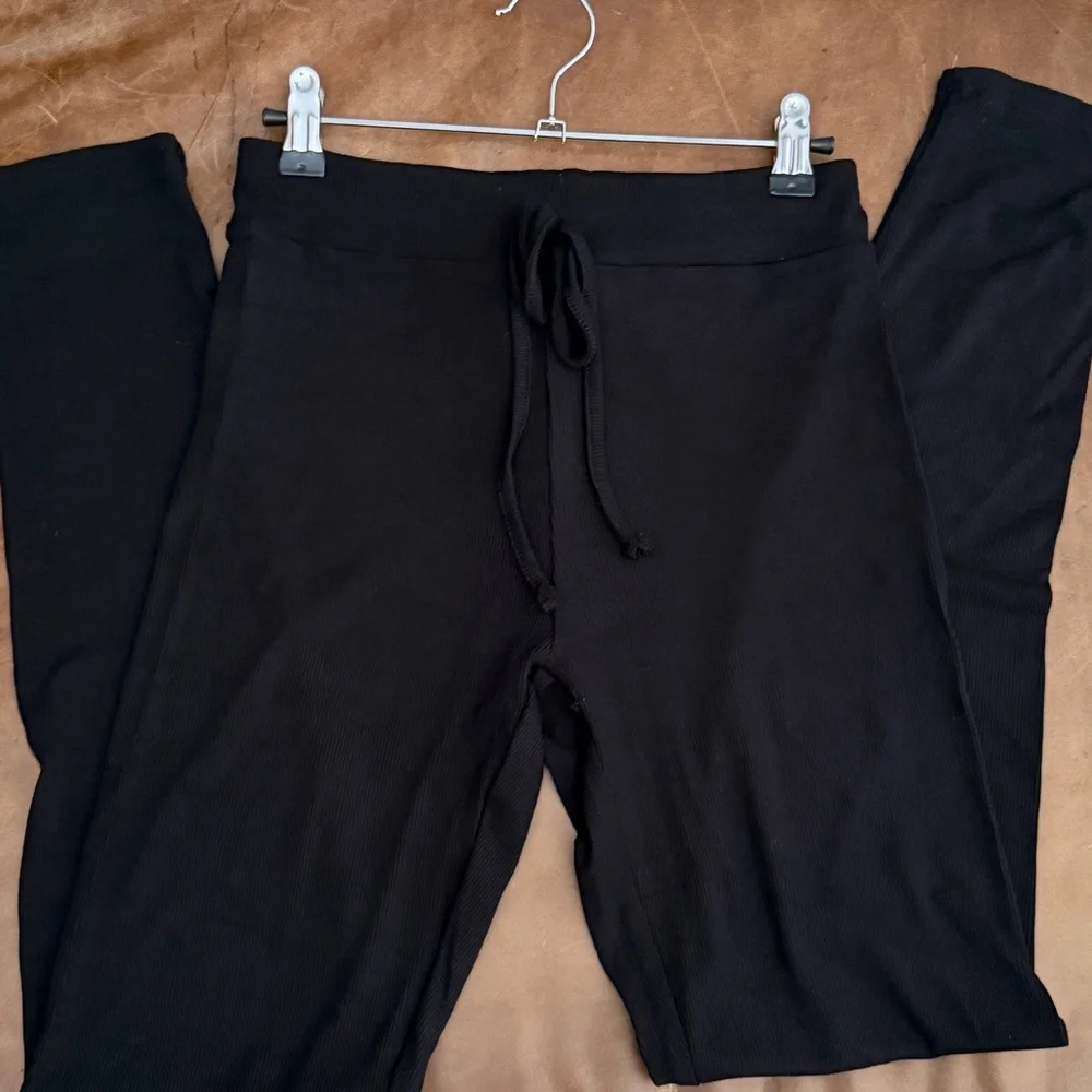 SHEIN Loungewear Set - Picture 2 of 6
